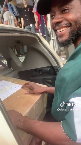 Les colis quittent Dubaï et arrivent entre vos mains. 🥰❤️ Merci à tous nos clients pour votre confiance. Infoline : 690 22 28 90 #viral#importexport#tiktokcameroon🇨🇲tiktokafrica#pourtoi