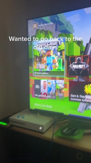 Play Classic Minecraft on Xbox One with These Easy Steps