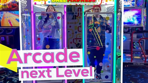KiKA LIVE: Sarah und Ben checken Arcade-Spiele / Teil 2