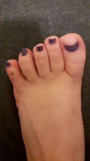 Meine Füße brechen deinen Willen #asmr #füße #fetisch #zehen #femdom #herrin