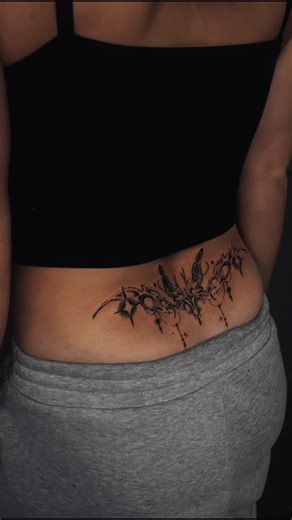 Creative Tramp Stamp Designs for Bikini Lovers