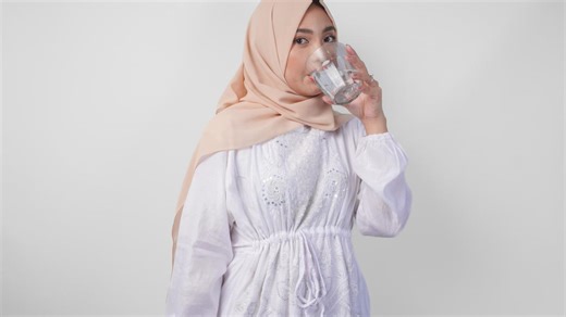 7 Model Gamis Tali Serut Pinggang yang Kekinian dan Nyaman, Modis Setiap Saat