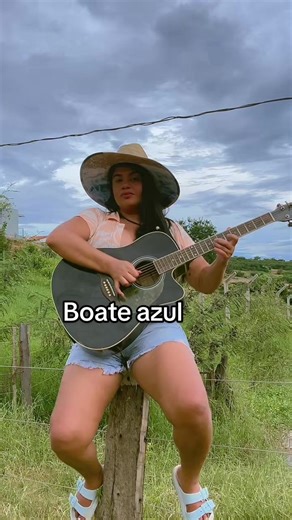 Boate Azul: A Melodic Journey on Guitar