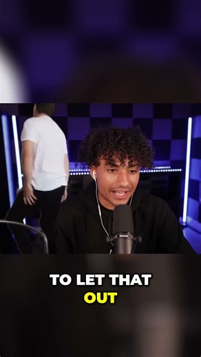 Roblox Poop Chaos Streamer's Wild Classroom Antics!