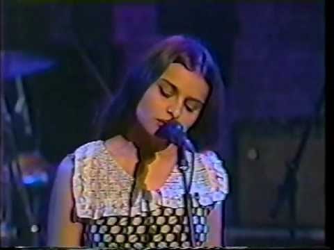 Mazzy Star - Bells Ring (Live)