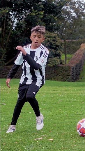 ⚽ Conviértete en un MAESTRO de la BICICLETA 🚲 | 5 trucos para sorprender a todos