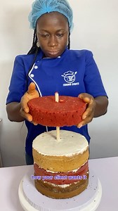 Happy Sunday, Sweeties 🥰 ~ How I stack my cake on a board already gummed with dowel rod. #temmieevents #cake #caketutorial #stacking #caketutor #cakestacking #diycake #cakeideas #madewithlove | TEMMIE EVENTS