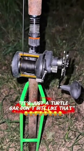 Monster alligator gar hunting! #trinityriver #garfishing