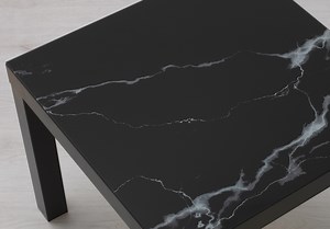 IKEA : la table basse la plus célèbre (et la moins chère) du monde passe en mode marbré - Elle Décoration