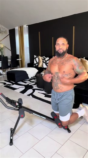 This ab machine will absolutely give you the workout you’ve been looking for in the comfort of your own home ! #fitness #abmachine #homeworkout #fyp #tiktokcreatorsearchinsightsincentive