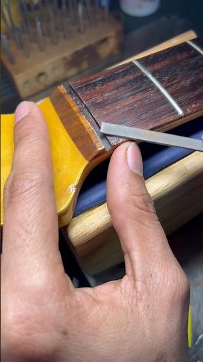 Fingerboard chip repair #fender #stratocaster #guitar #luthier #guitarrepair