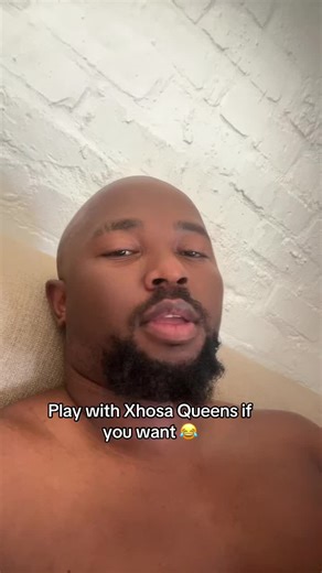 Uflathelwe lidlozi loFeba: Xhosa Queens Play