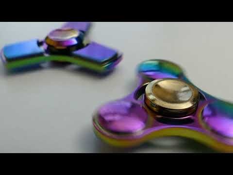 Satisfying fidget spinner ASMR to relax.