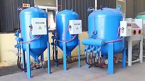 Dustless Stripping Surface Cleaning Sandblaster Pot Wet SandBlasting Cabinet Wet Sandblaster Sand Blasting Machine for Sale