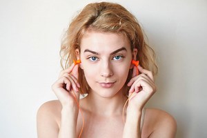 Are Earplugs Good for You? Side Effects of Using Earplugs and How to Overcome Them - NoisyWorld