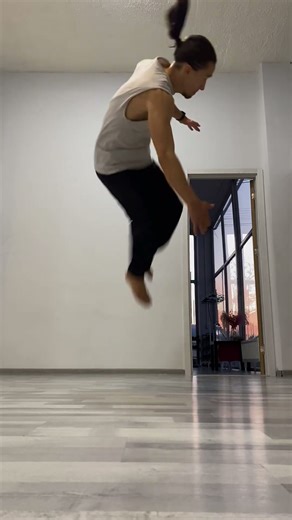 Side flip #shorts #sideflip #flip #acroacross tics ss