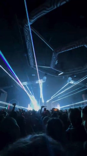 Subtronics at Decadence Colorado 🔥 FILTHY Bass Drop! 🤯 #edm #ytshorts #subtronics #dubstep #bassdrop