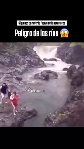 Elementos Naturales on Instagram: "El aumento de caudales en los ríos es un recordatorio de la fuerza implacable de la naturaleza. Lluvias intensas, deshielos o tormentas pueden transformar corrientes tranquilas en corrientes poderosas, capaces de arrastrar todo a su paso. Aunque muchos ríos parecen calmados, basta un cambio en el clima para mostrar su potencia destructiva y recordarnos la importancia de respetar la naturaleza. ⚠️ Precaución y respeto: los ríos pueden ser hermosos, pero también 