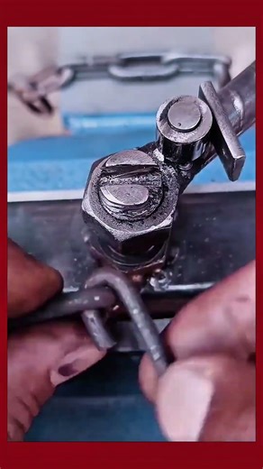 Genius Way to Make Chains by Hand! #DIYHack #MetalWork #ToolSkills