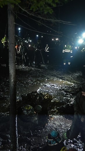 Time schedule: SS 08:40am – SS15 03:00am 😲 There is nothing like Novemberkåsan 💪💪💪 Congrats to all who finished & Albin Elowson for the win 🫡 🎥 Bra Marknadsföring #Enduro21 #ThisIsEnduro #Novemberkåsan | enduro21.com