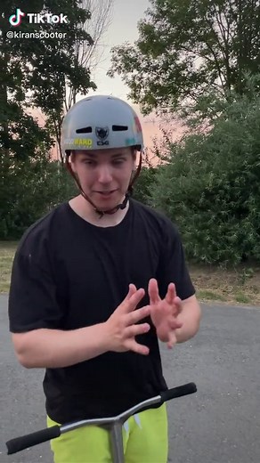 Mastering the Art of Tailwhipping on Your Scooter