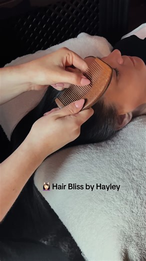 💆🏻‍♀️The magical and nostalgic feeling of having someone play with your hair #hairplay #relaxation #selfcare