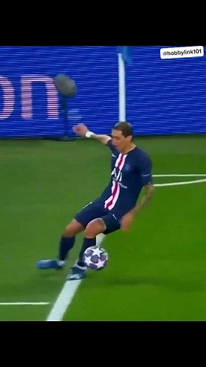 Amazing Football Skills Compilation | Best Soccer Highlights 2022