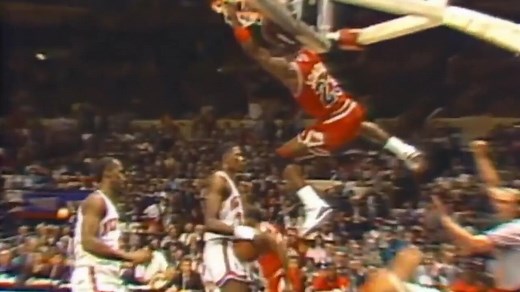 【经典回顾】“飞人”迈克尔-乔丹职业生涯十大扣篮！