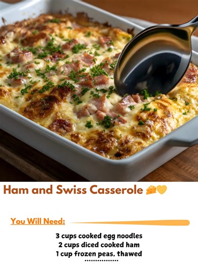 Ham 🌖 and Swiss Casserole 🧀💛 Creamy, cheesy, and loaded with savory ham and noodles—this comforting bake is perfect for busy weeknights or cozy gatherings. 💛 Ingredients: * 3 cups cooked egg noodles * 2 cups diced cooked ham * 1 cup frozen peas, thawed 🦅 | Creative Cookery With Grandma's