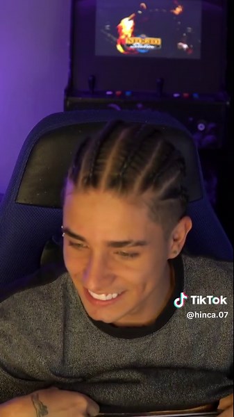 Tirando los verdaderos factos. KICK:HINCA07