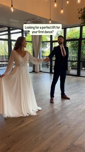 First Dance - online course on Instagram: "Three different lift variations and all perfect for a wedding dance! Which one’s YOUR vibe - 1, 2 or 3? Tell us below 💚 If you need a full first dance choreography our full tutorials for Before You, Die With a Smile, The Night We Met and Iris are already waiting for you (link in bio ✨) 👉www.yourfirstdance.online 👗 @suknieslubneluisa #firstdance #weddingdance #mermaiddress #firstdancelift #weddinginspo #brideandgroom #dancechallenge #firstdanceideas #