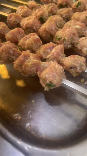 Authentic Pakistani Handi Roti Recipe from Lahore