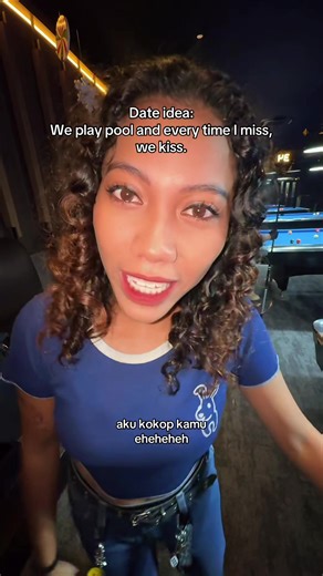 Romantic Pool Date Idea