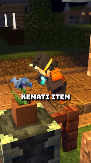 How To Hide Items in SMP?? #minecraftshorts
