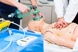 CPR Certification Class | CPR Heart Center