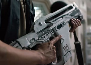 Want: An Airsoft Version Of The "Alien: Romulus" F44AA Pulse Rifle