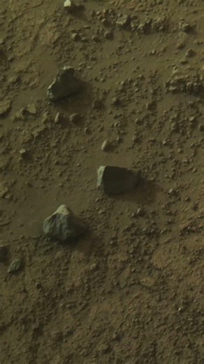 Sol 1,783: Perseverance looked left and saw a Martian path no living thing has ever walked 😶🔴