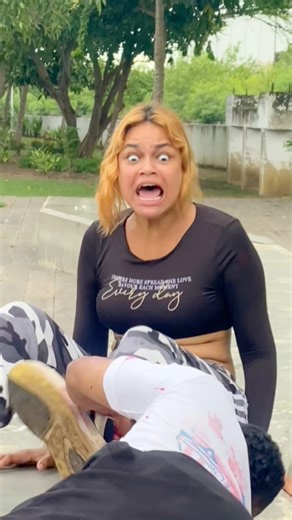 Que mujer tan dramática #viralreelsシ #fhypシ #reelsvideoシ | El Edgar 24