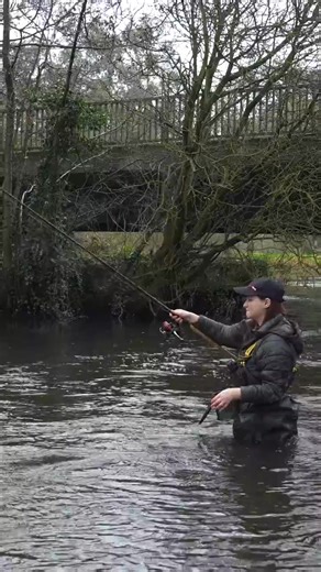 🎣 LIVE NOW on ADTV - Amanda’s Angling Winter river trotting… ❄️ The float glides downstream… Then it dips under 👀 That moment, not knowing what’s on the other end, is what it’s all about. Surrounded by nature. Fully immersed. If this whets your appetite, then head to store today as there's not long left of the traditional river season! 📺 Watch now on ADTV 👉 http://dlvr.it/TRBTCx #AnglingDirect #ADTV #WinterAngling #FloatFishing #RiverFishing | Angling Direct Leeds