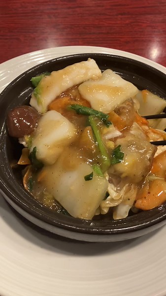 バーミヤンランチ 最高すぎた😆 海鮮あんかけおこげ めちゃくちゃ美味い😋 そして、バーミヤンデザートのオーギョーチ ※海鮮あんかけおこげは販売終了してるかも。。 たべもの記録:グルメ日記:おいしかったもの: #1人ランチ #私のひとり時間 #バーミヤン#おこげ #オーギョーチ