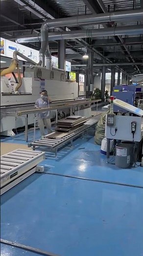 Hydraulic lift table working process