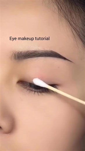Easy Eye makeup in Just 5 min korean eye makeup tutorial #youtubeshorts #ashortaday #shorts #makeup