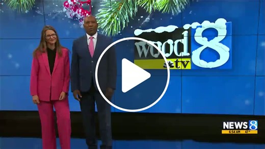 Christmas music begins on Star 105.7 - NewsBreak