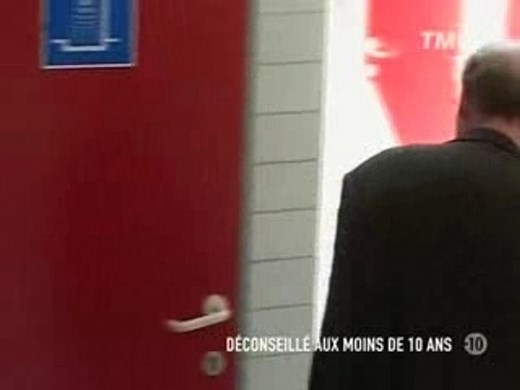 Femme aux Toilettes,Caméra Cachée