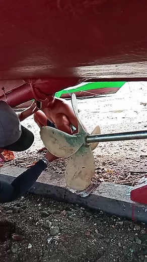 Boat Propeller Cleaning Techniques for DIY Enthusiasts