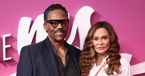 Beyoncé's Mom Tina Knowles Agrees to Six-Figure Divorce Settlement