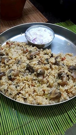 மஷ்ரூம் பிரியாணி குக்கரில் | How to Make Mushroom biryani in Tamil | Kalan Biryani In Cooker