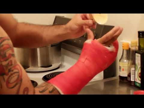 How to get rid of that bad smell in your Cast