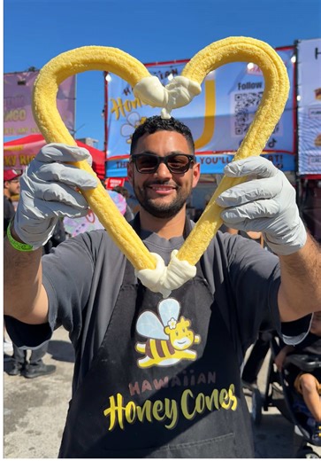 So that was his answer... 😳 Was @Hawaiian Honey Cones really the 2nd best thing he ever ate? Come find out at FoodieLand Texas! ✨ 🗓️ March 6-8, 2026 📍 Austin (Circuit of the Americas) 🗓️ April 10-12, 2026 📍 Houston (NRG Park) 🗓️ April 17-19, 2026 📍 Dallas (Fair Park) 🕐 Fri: 3-10pm | Sat & Sun: 1-10pm 🎟️ Tickets only sold online (link in bio)* Children 5 & under get in for free. #foodieland #foodfestival #explore