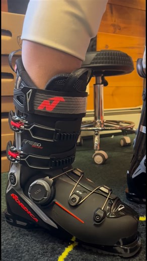 Boot Of The Week🎿: Nordica Speedmachine 3 Exceptional comfort & performance, with a BOA closure system for microadjustability. Crafted for advanced skiers who want power and precision in an all-mountain boot. It’s hauntingly good and will help you ghost the competition! 🎃 👻 #Machineofspeed #Halloweenfun #Winwinwin @nordicaski @kristof.keb Happy Halloween y’all! | Andes Ski Shop